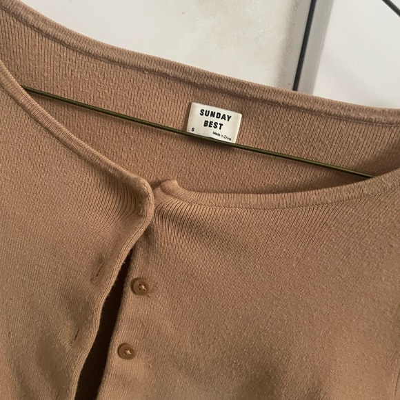 ARITZIA Sunday best Izzy cardigan - Picture 2 of 2